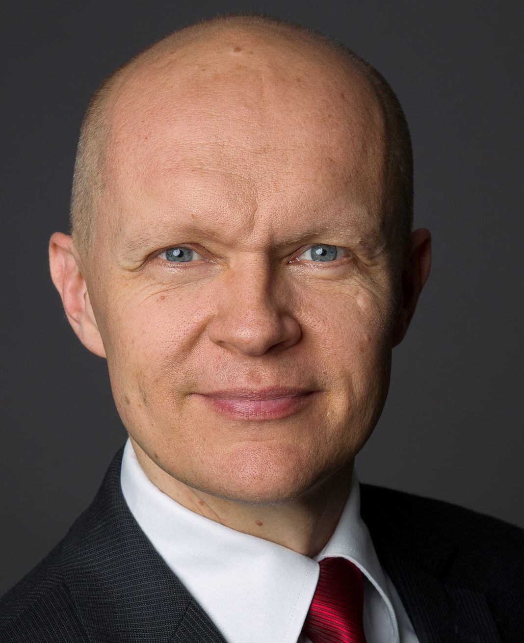 58a184ff3bc90 Ivo Huhmann, Leifheit AG