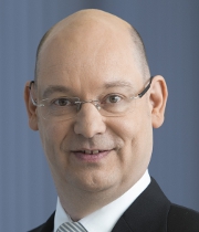 Dr. Claude Tomaszewski, Takkt AG