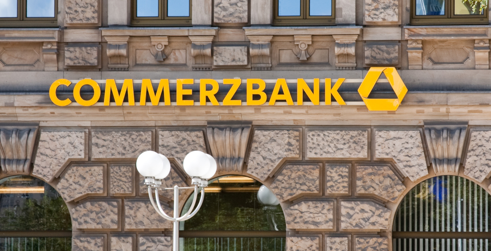 Die Commerzbank weitet ihr Kreditbuch aus und stellt innovativen Mittelständlern mit Hilfe der EIB zusätzliche 400 Millionen Euro zur Verfügung.