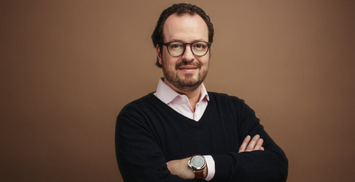 Alexander Engel besetzt künftig die neu geschaffene CFO-Position der Standard Chartered in Frankfurt.