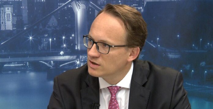 Der heimliche Gewinner der Jamaika-Gespräche? RWE-Finanzchef Markus Krebber kann auf einen dicken finanziellen Airbag für den Kohleausstieg hoffen.