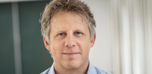 Sierk Poetting war sieben Jahre lang CFO bei Biontech, jetzt wird er COO.