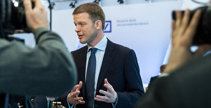 „Keine schillernde Wahl“, aber vielleicht genau, das, was die Deutsche Bank jetzt braucht – Christian Sewing, der neue CEO der Deutschen Bank.