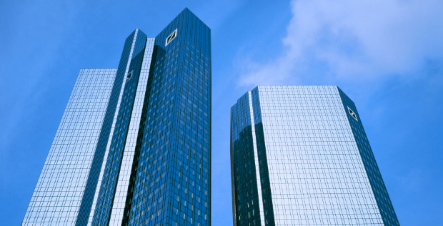 Wieder einmal unter Zugzwang: Die Deutsche Bank muss ihre Bilanz stärken.