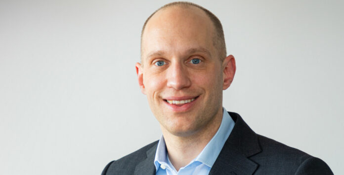 Philipp Schramm ist neuer Finanzchef bei dem Automobilzulieferer Brose.