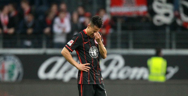 Der Eintracht dürfte bald nichts übrig bleiben, außer Spieler zu verkaufen.