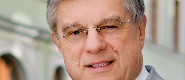 Unter Beschuss: Insolvenzverwalter Bruno Kübler wehrt sich gegen Vorwürfe von Anlegeranwälten von Infinus-Gläubigern.