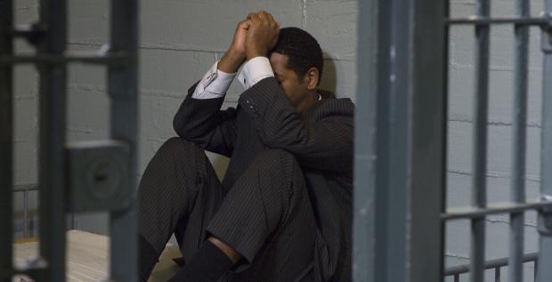 Brüssel geht mit aller Macht gegen Finanzkriminalität vor. Die Folge: Top-Manager können ins Gefängnis kommen, wenn sie Verstöße übersehen.