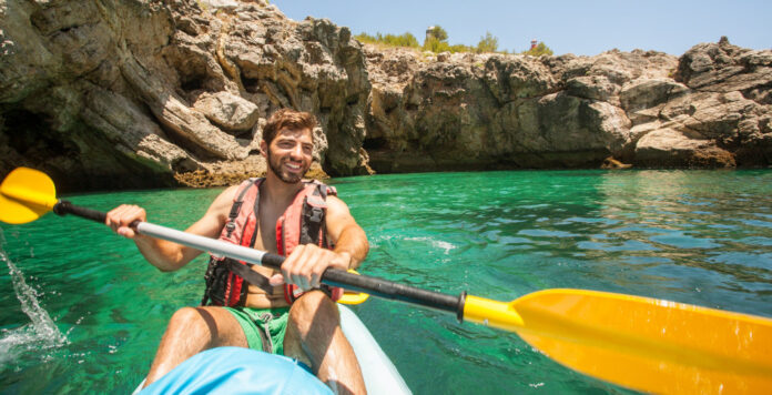 Die japanische Softbank hat mit einem Konsortium 433 Millionen Euro an Venture Capital in die Online-Buchungsplattform Getyourguide investiert.