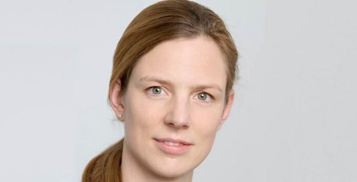 Helene von Roeder, Deutschlandchefin der Credit Suisse, wechselt in den Vorstand des Dax-Konzerns Vonovia.