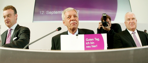 Im vierten Anlauf gelang der Börsengang: Werner Müller, CEO der RAG-Stiftung und Haupteigentümer von Evonik.