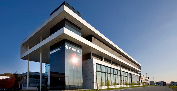Der Maschinenbauer Manz hat ab Juni einen neuen CFO. Gunnar Voss von Dahlen folgt auf Martin Hipp.