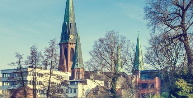Neuigkeiten aus dem beschaulichen Oldenburg: Die Oldenburgische Landesbank geht an die Bremer Kreditbank.