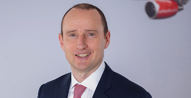 Arnd Schwierholz übergibt die Finanzen von Air Berlin an Dimitri Courtelis und wechselt als CFO zur Flixbus Gruppe.