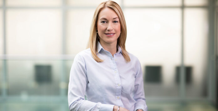 Die erfahrene Bankerin Susanne Schröter-Crossan wird CFO bei Immobilienunternehmen LEG.