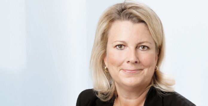 Bilfinger tauscht wieder den CFO aus. Christina Johansson folgt auf Klaus Patzlak und soll den Mannheimer Konzern wieder in die Gewinnzone bringen.