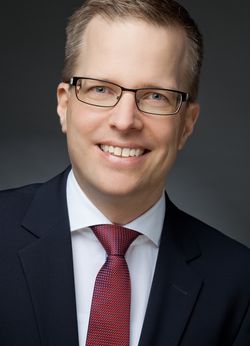 Christoph Mertens ist spezialisiert auf Advanced Analytics. 