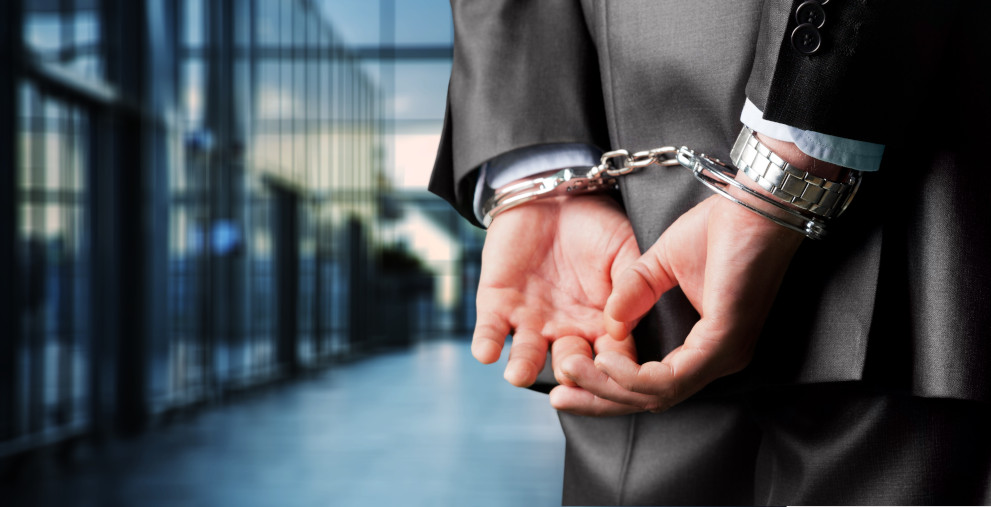 Ob Vorsatz oder Fahrlässigkeit – nicht selten kommt es im Zuge einer Insolvenz zu strafbaren Delikten. Der Schaden bei Kriminalinsolvenzen ist oft beträchtlich.