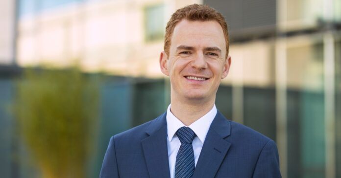 Aufstieg für Sebastian Hirsch: Der CFO von Grenke ist ab November auch stellvertretender Vorstandsvorsitzender. Foto: Grenke