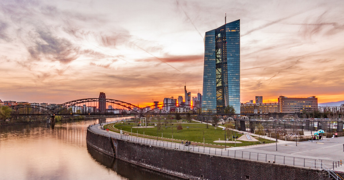 Die Führung der EZB hat mit der Zinswende zu lange gewartet, jetzt ist der Zinsschock da. FINANCE-Kolumnist Kornelius Purps sagt, was Finanzchefs jetzt unbedingt tun sollten. Foto: Anita Gläßner / stock.adobe.com