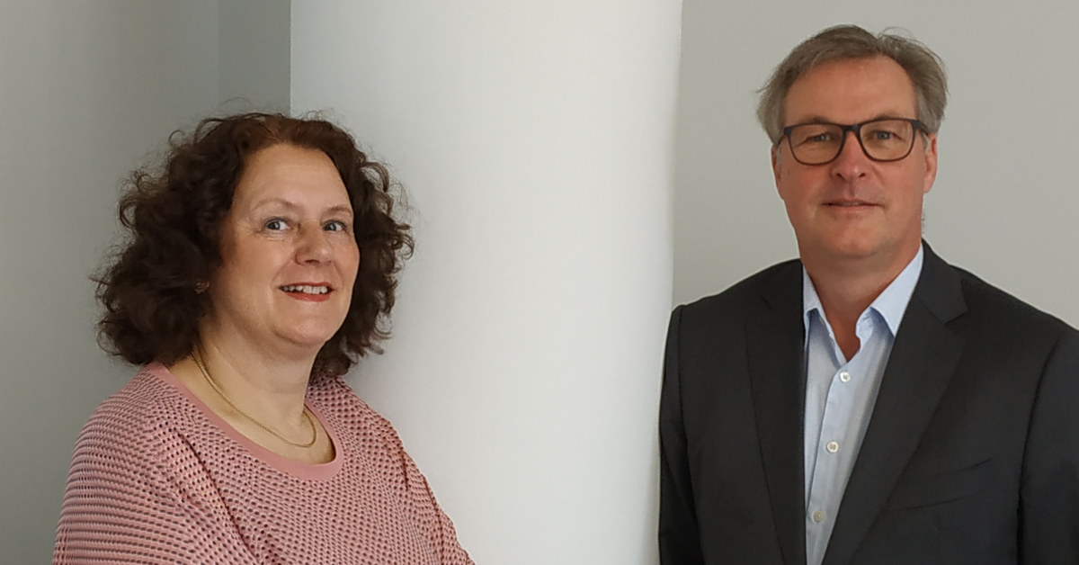 Sie ziehen Bilanz nach jeweils über 20 Jahren in der Private-Equity-Kommunikation: Jantje Salander (Hannover Finanz) und Thomas Franke (Deutsche Beteiligungs AG). Foto: FINANCE