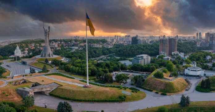 Lieferengpässe, steigende Finanzierungskosten, Rückgang beim Dealflow: Wie geht Private Equity mit den Auswirkungen des Ukraine-Kriegs um? Foto: ingusk - stock.adobe.com