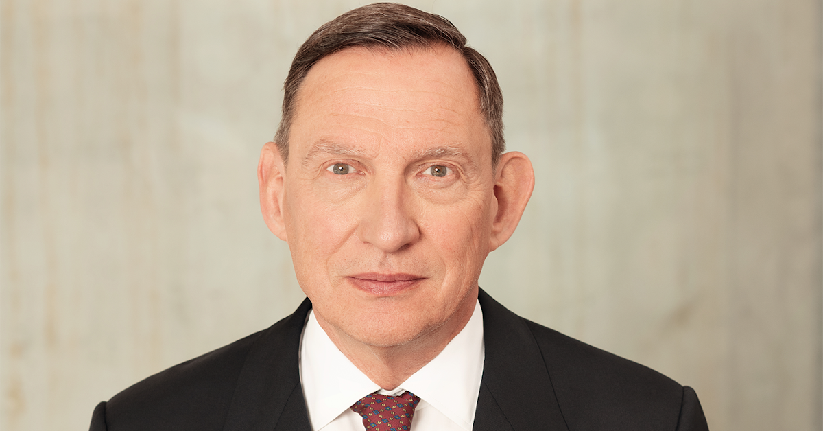 CFO-Veteran Stefan Kirsten hat sich unter großem persönlichem Risiko ins Chaos bei der Adler Group gestürzt. Glaubt er noch an das Gelingen seiner Mission? Das große FINANCE-Interview. Foto: Adler