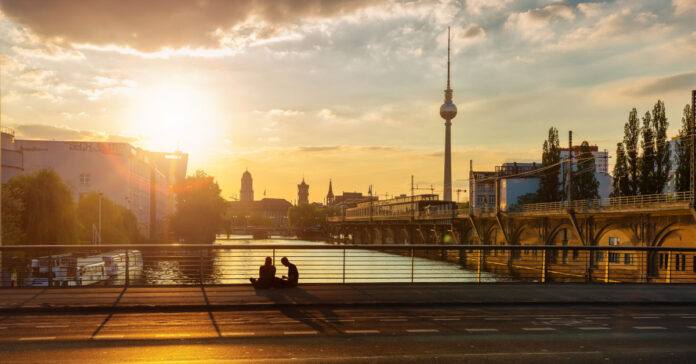 Der in Berlin ansässige Finanzinvestor HV Capital hat einen Rekordfonds geschlossen. Foto: Maurice Tricatelle – stock.adobe.com
