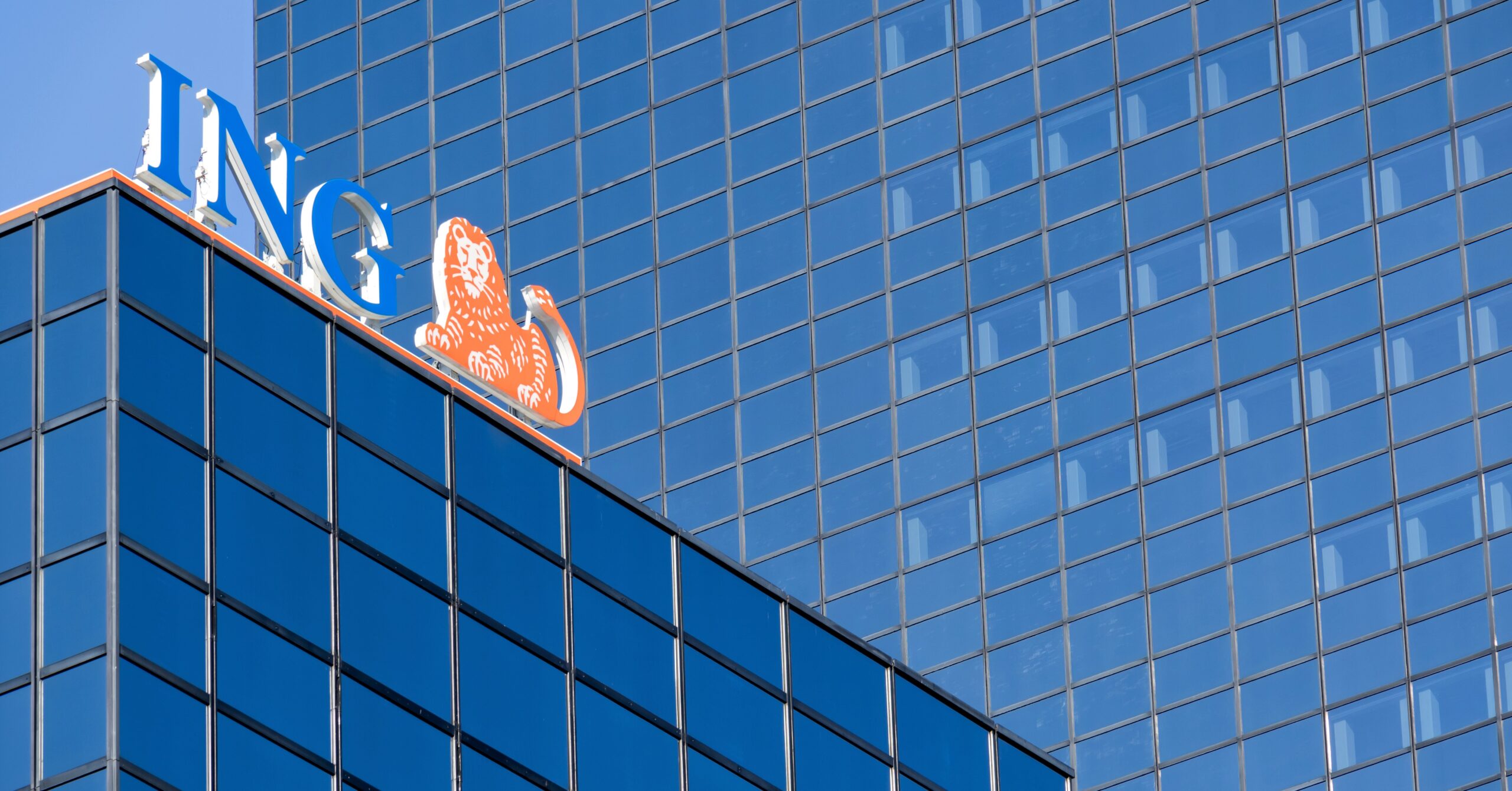 Was Nachwuchsbanker im Firmenkundengeschäft heutzutage mitbringen müssen, und wie sich die Ausbildung in den letzten 30 Jahren verändert hat, erzählen Simone Schmidt und Thomas Lischke von ING. Foto: Bjoern Wylezich-stock.adobe.com