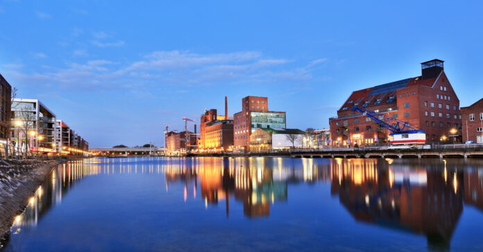 Die Mühle im Duisburger Hafen gehörte einst zu Werhahn. Deren neuer CFO heißt Andreas König und leitet ab Oktober die Finanzgeschicke des Mischkonzerns. Foto: Manninx - stock.adobe.com