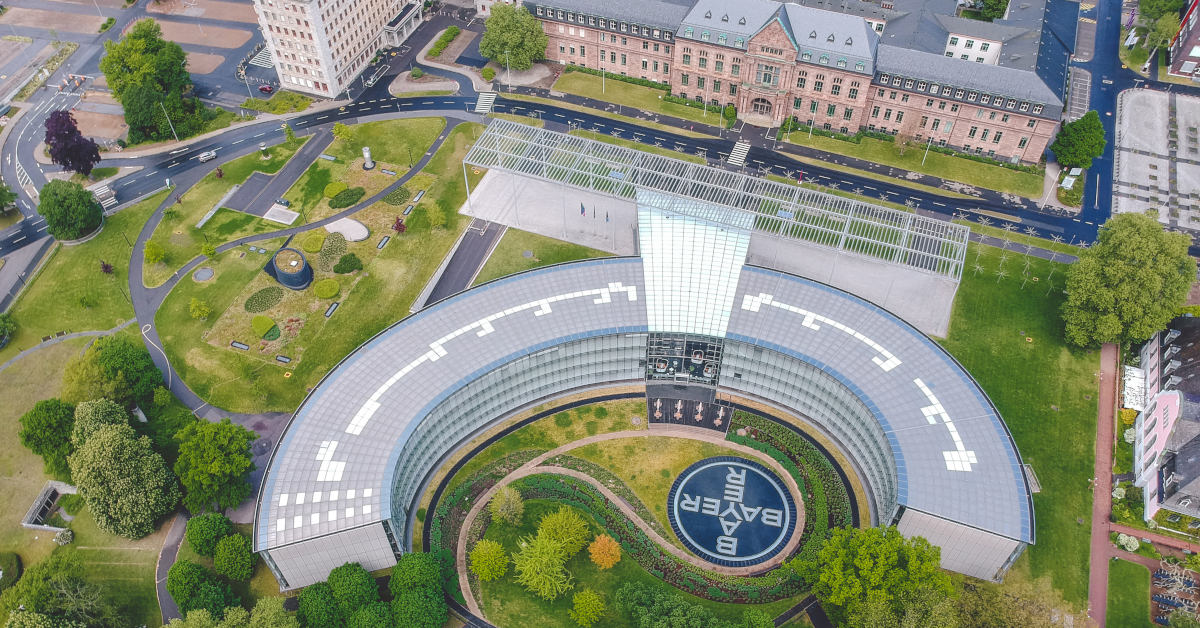 Bayer ist auf der Suche nach einem neuen Abschlussprüfer fündig geworden. Foto: uslatar – stock.adobe.com