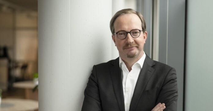 Der Lichtspezialist AMS-Osram setzt weiter auf seinen Finanzchef Rainer Irle. Foto: Florian Jaenicke (fotogloria)