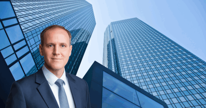 Ole Matthiessen kehrt für seine neue Position von Singapur nach Frankfurt zurück. Foto: Deutsche Bank/Tiberius Gracchus – stock.adobe.com/Collage: FINANCE