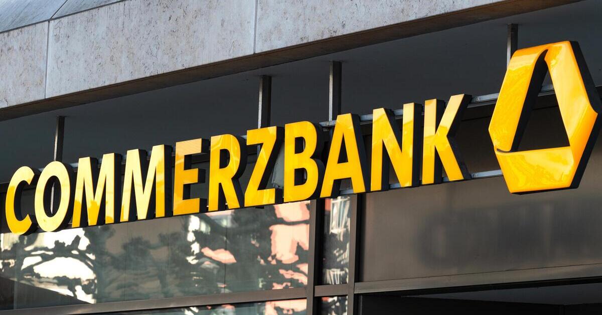 Bei der Commerzbank könnte Unicredit über die Hauptversammlung eine Übernahme erreichen. Foto: Comofoto – stock.adobe.com