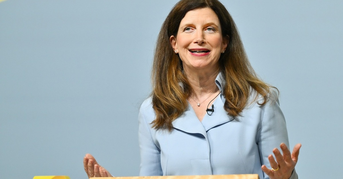 CEO Bettina Orlopp verteidigt die Strategie der Commerzbank. Anfang Mai stellt sie die Pläne bis 2030 vor. Foto: Commerzbank AG