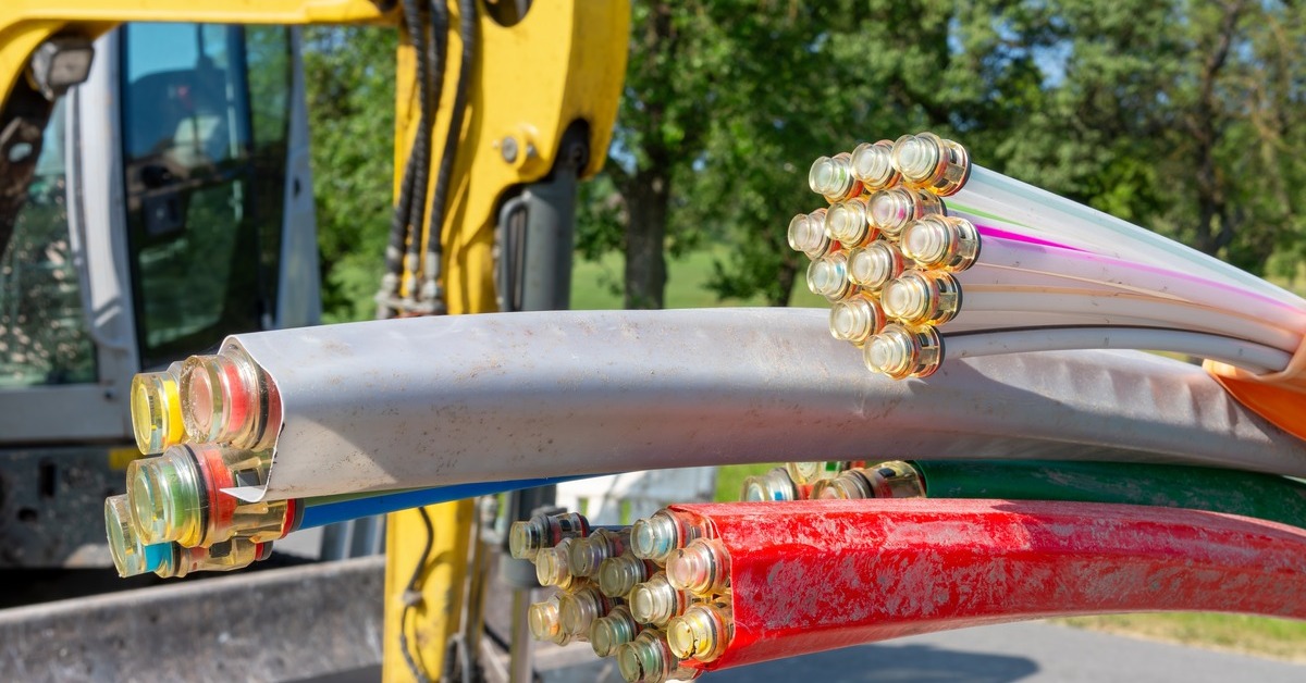 Der Ausbau des Netzes kommt für die Deutsche Glasfaser teuer. Foto: ThomBal - stock.adobe.com
