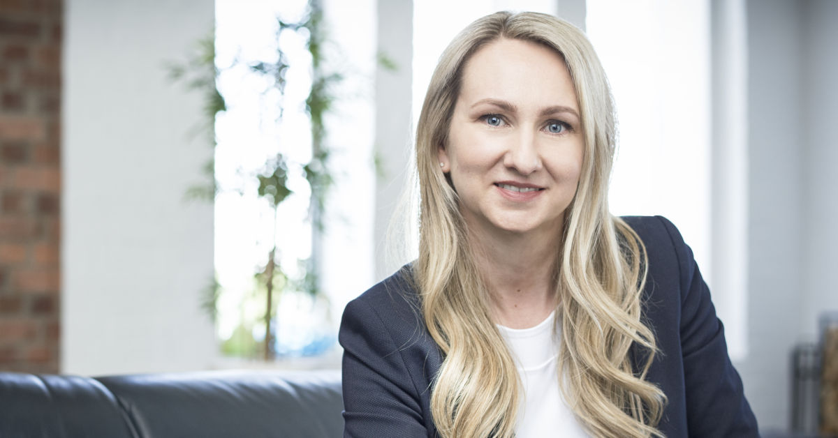 Simone Carstens wechselt innerhalb des Telekom-Konzerns ihre CFO-Rolle. Foto: Redfoto GbR - Scott Redinger-Libolt