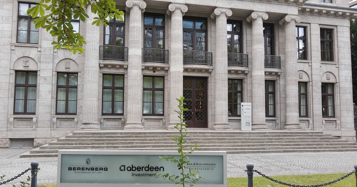 Der frühere Berenberg-Vorstand Hendrik Riehmer wehrt sich gegen Maßnahmen der Finanzaufsicht Bafin. Foto: Raphael Arnold
