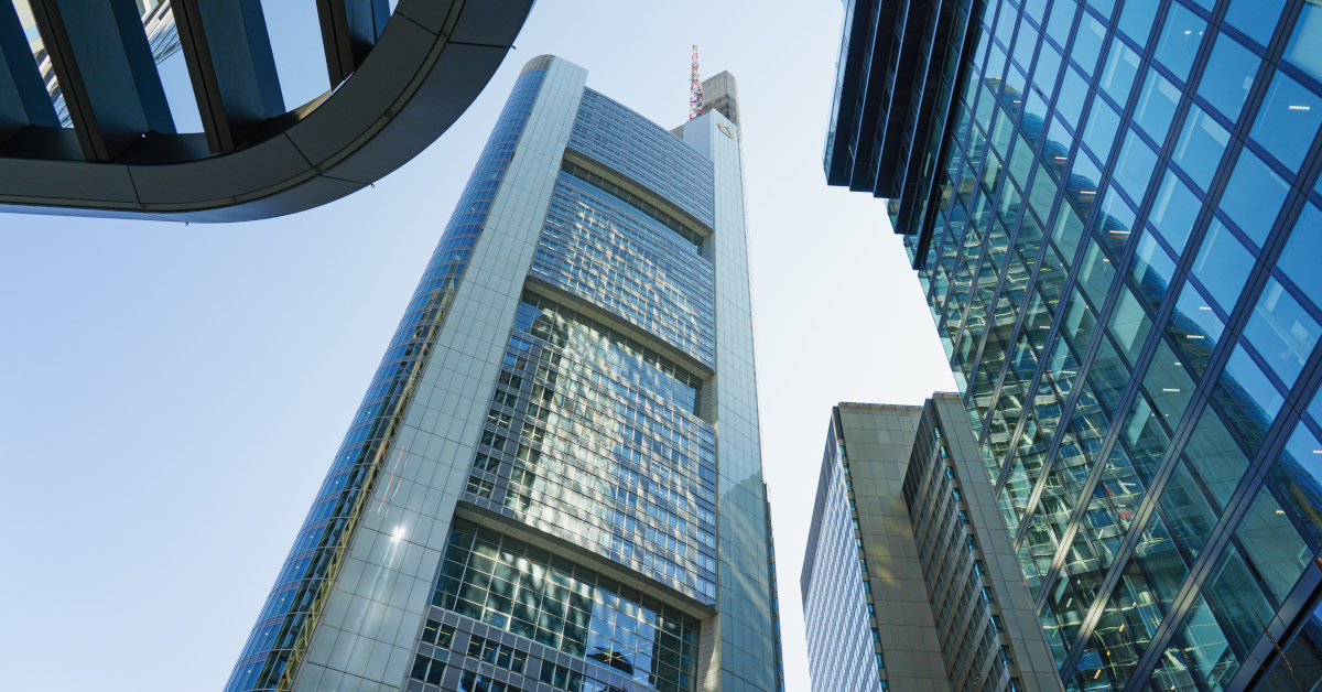 Die Commerzbank-Spitze geht mit einem Rekordgewinn in die Gespräche mit Unicredit. Foto: Igor - stock.adobe.com
