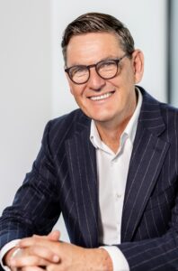 Helmut Ahr, Horváth & Partners