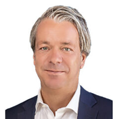 Portrait of Martin Thiel